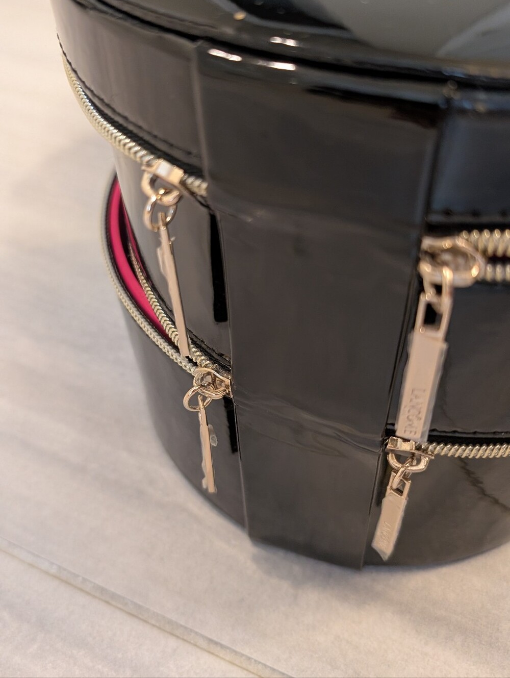 Lancome Round Black Makeup Case with Dual Zippers - Picture 2 of 5